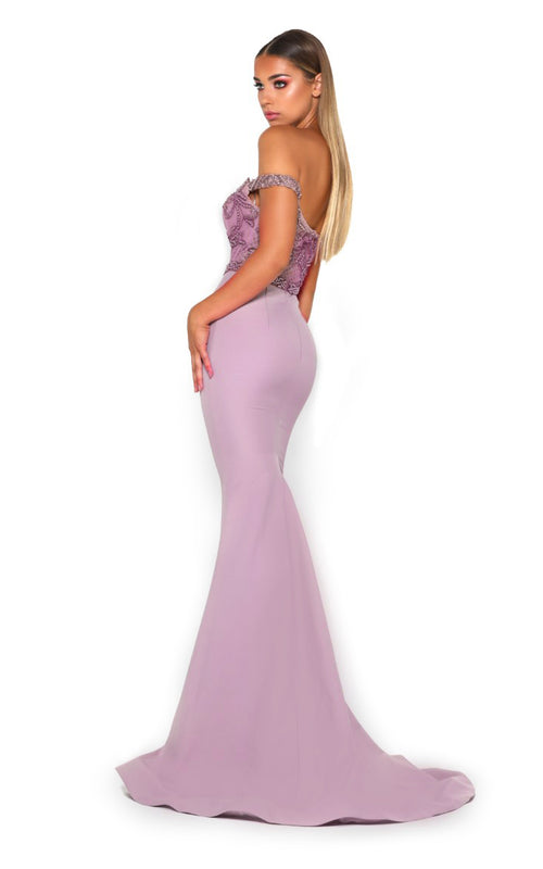 VICTORIA M MAUVE